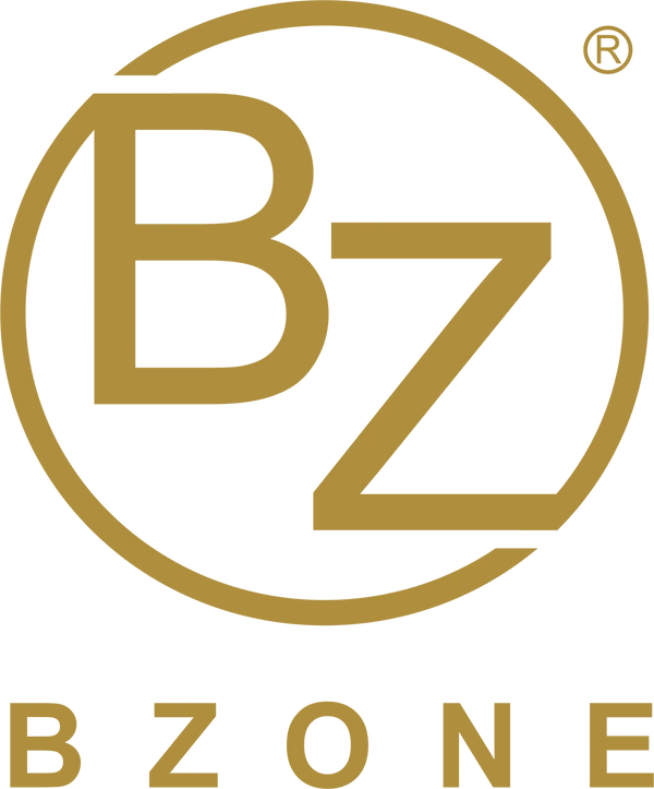 Logo von BZONE, dargestellt in goldener Schrift auf transparentem Hintergrund, bestehend aus einem stilisierten B und Z in einem runden Rahmen, gefolgt von dem Schriftzug "BZONE".